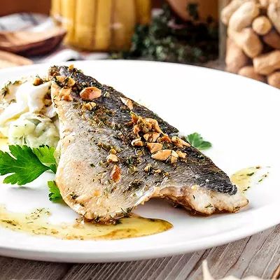 Filet de Bar Sauce Blanche 
